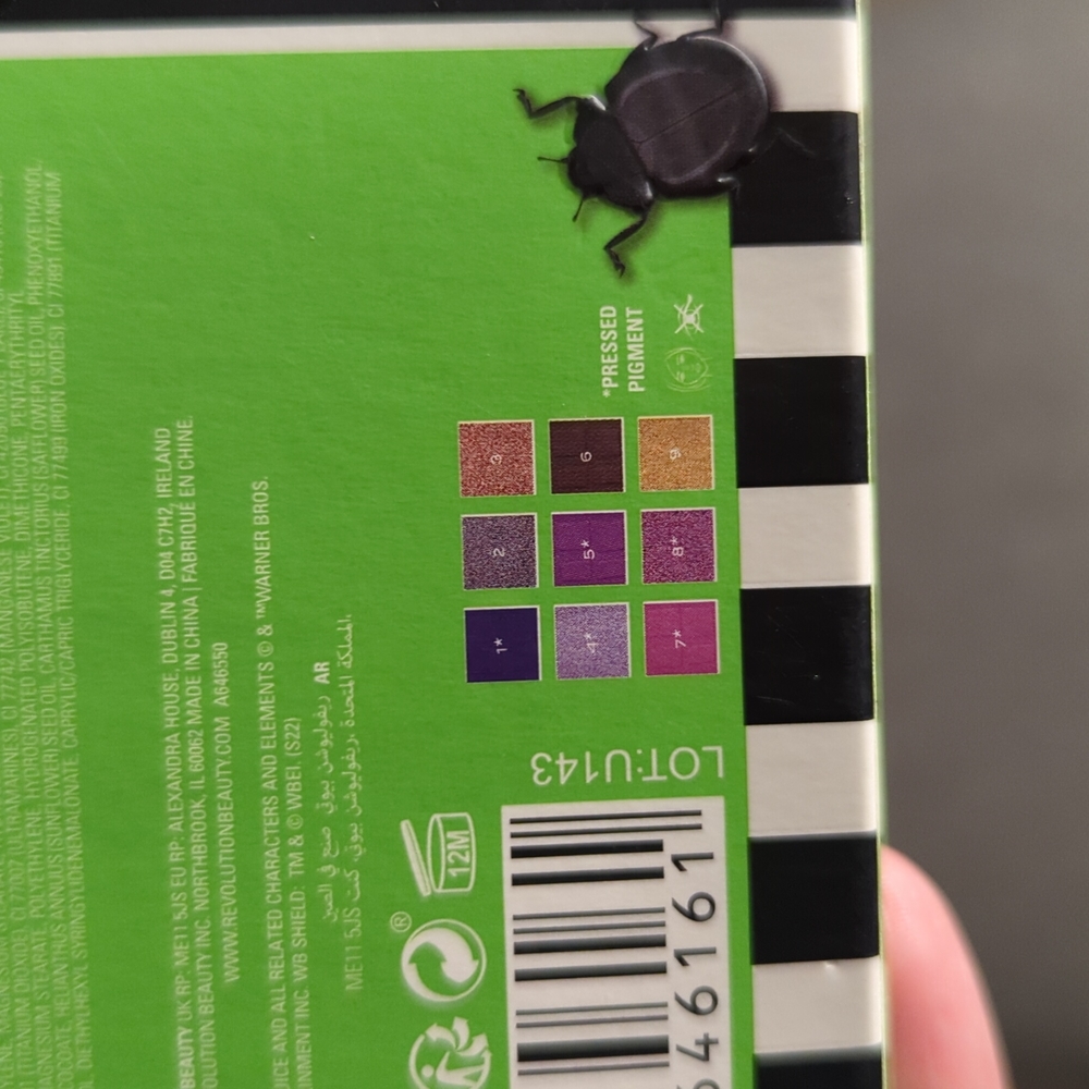 Revolution Beetlejuice eye shadow palette - Picture 3 of 8